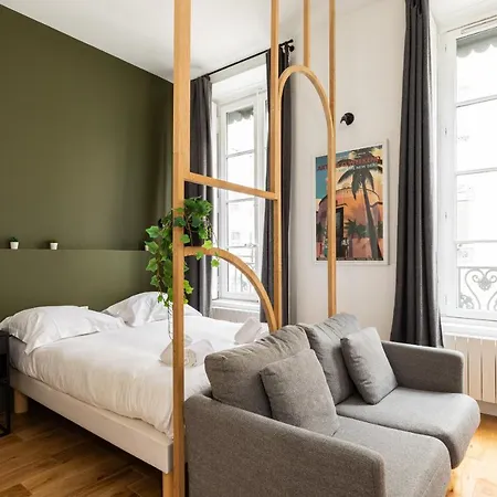 Dify Nid Douillet - Bellecour Apartment